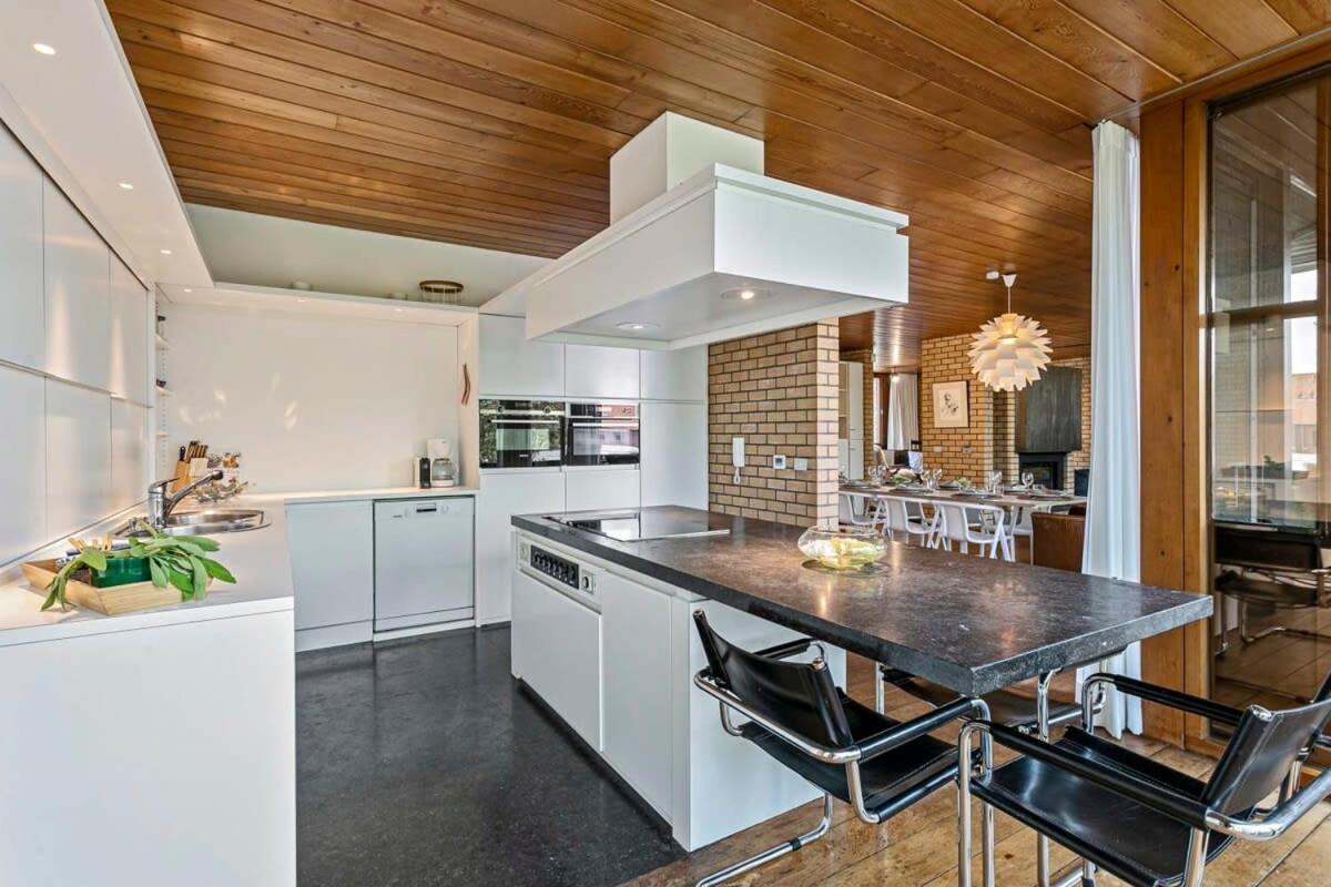 Eighties Modernist Design House With Garden Near The Beach オステンド エクステリア 写真